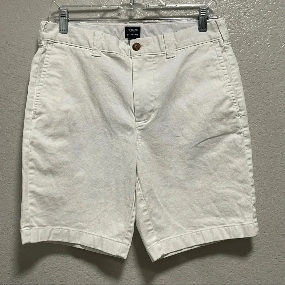 J.Crew 9 inch White flex chino short size 30 - Picture 2 of 5
